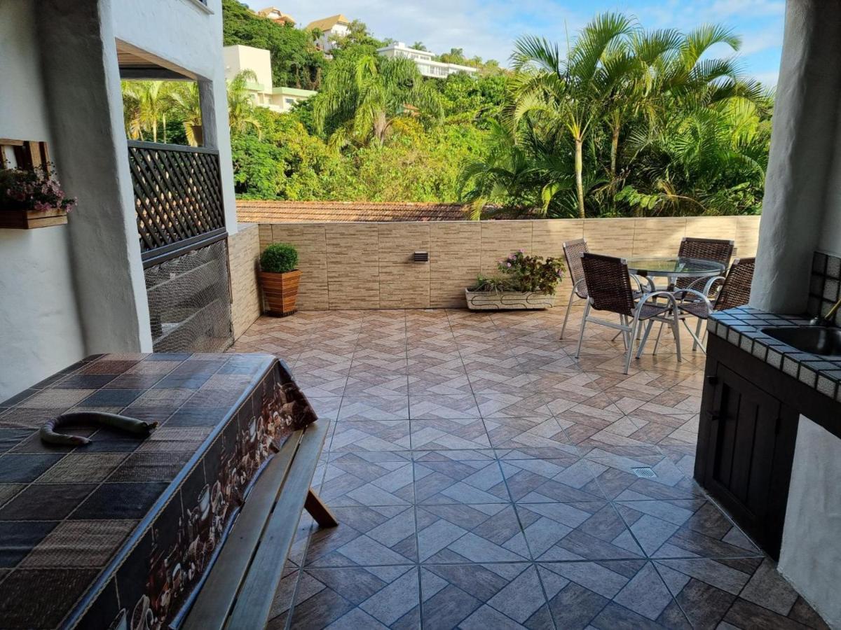 Apartamento A 15 Metros Do Mar De ボンビーニャス エクステリア 写真
